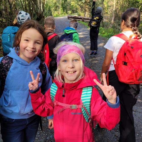 Kinder wandern 1