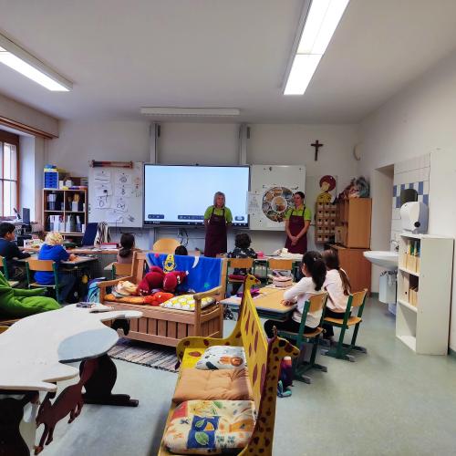Bäuerinnen zu Gast in der Klasse 2