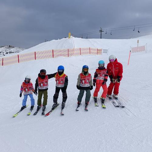 Kinder auf der Piste 7